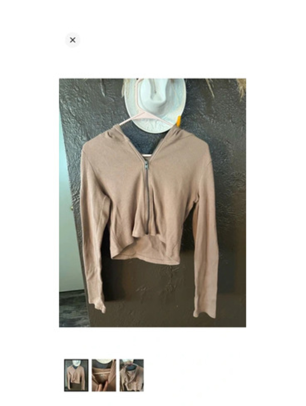 Hollister Ribbed Cropped Zip Hoodie in Taupe